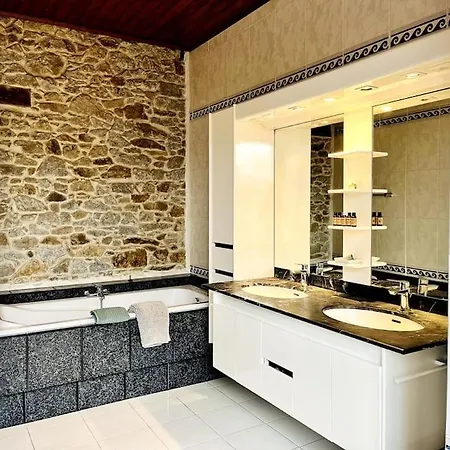 Maison Du Bois Hardy 10pers/jardin/parking Holiday home Nantes