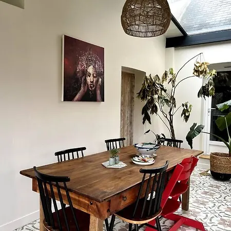Maison Du Bois Hardy 10pers/jardin/parking בית נופש